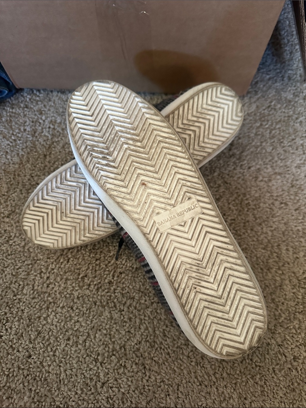 Banana Republic Plaid Lace-Up Sneakers in Black, White & Red - Picture 3 of 3